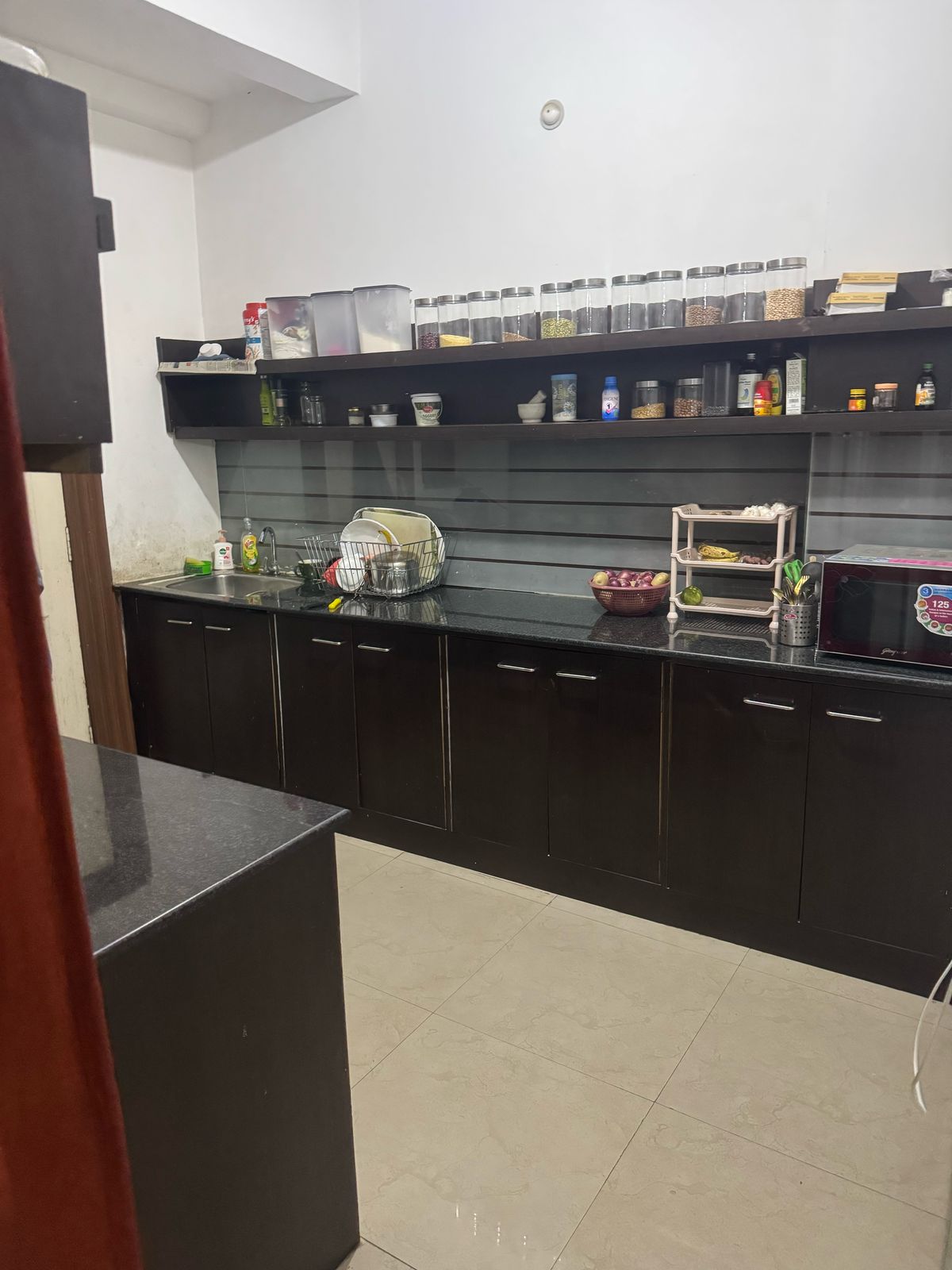 3BHK Flat with Modular Kitchen Kolar Road