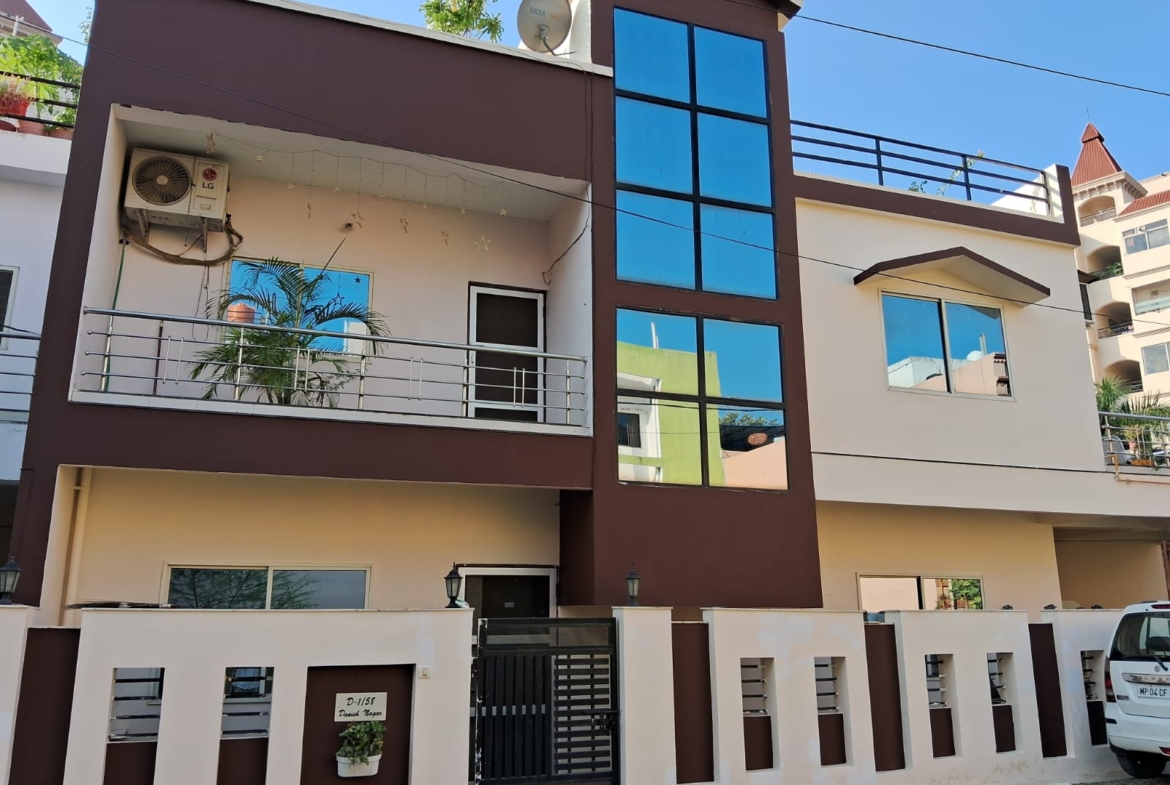 4BHK Fully Furnished Duplex for Sale in Danish Nagar Hoshangabad Road Bhopal