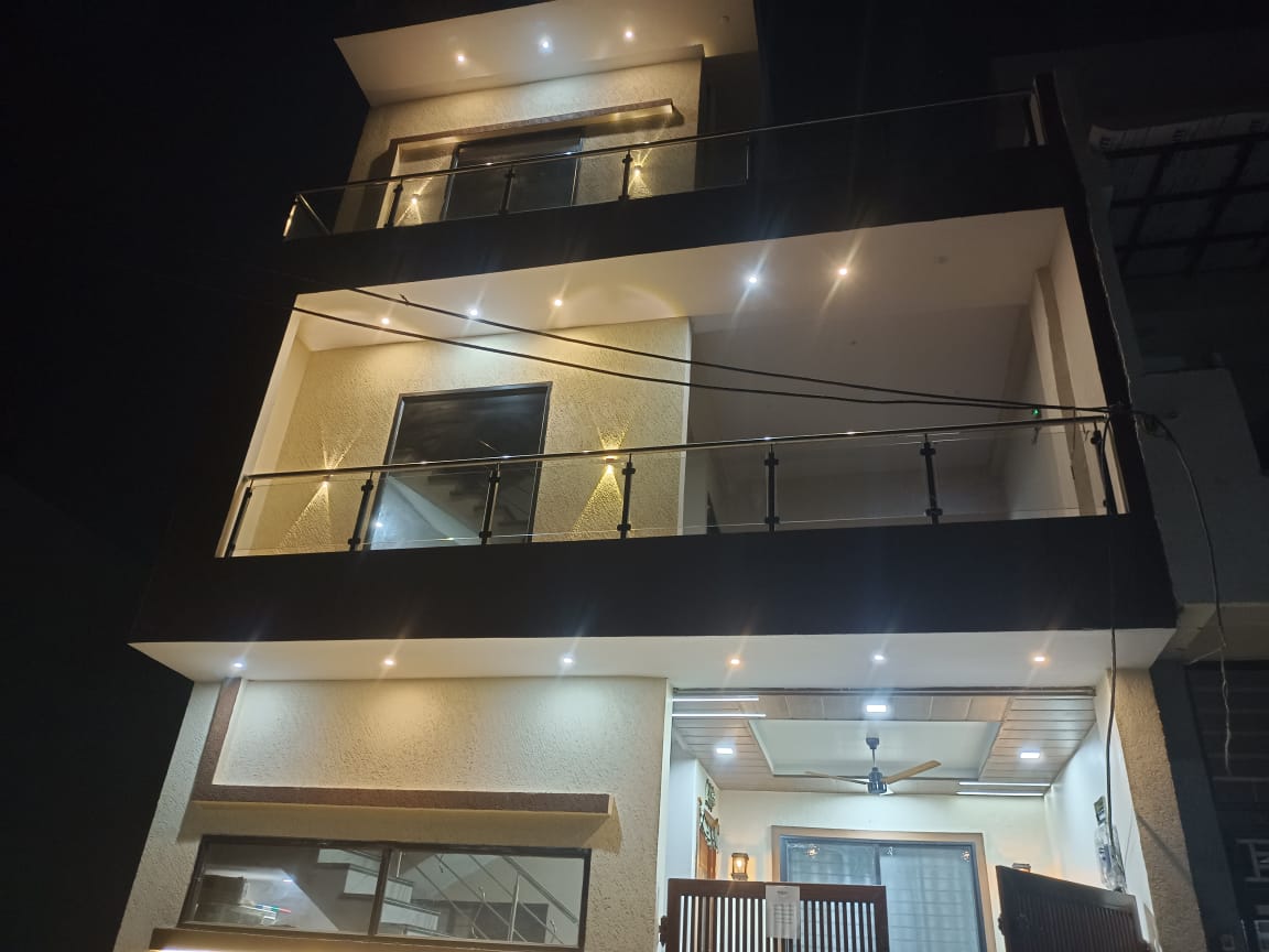 Fully Furnished 6BHK Triplex for Sale in Ayodhya Bypass Bhopal